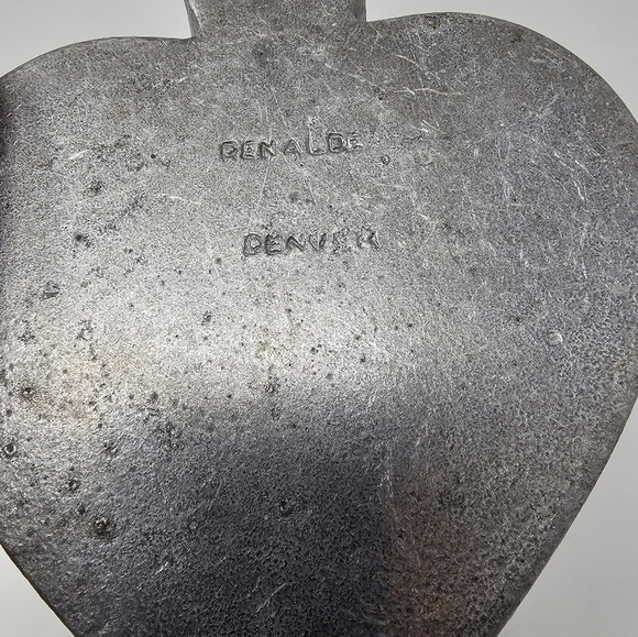 Vintage 2-Piece Cast Aluminum Cake Mold Chocolate Sitting Hen Chicken Farm - Picture 6 of 6